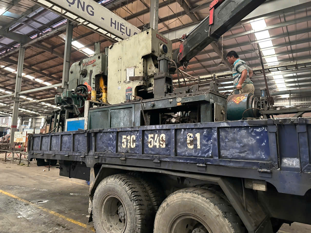 Bảng giá thu mua phế liệu 6 Thu mua sắt phế liệu tận nơi