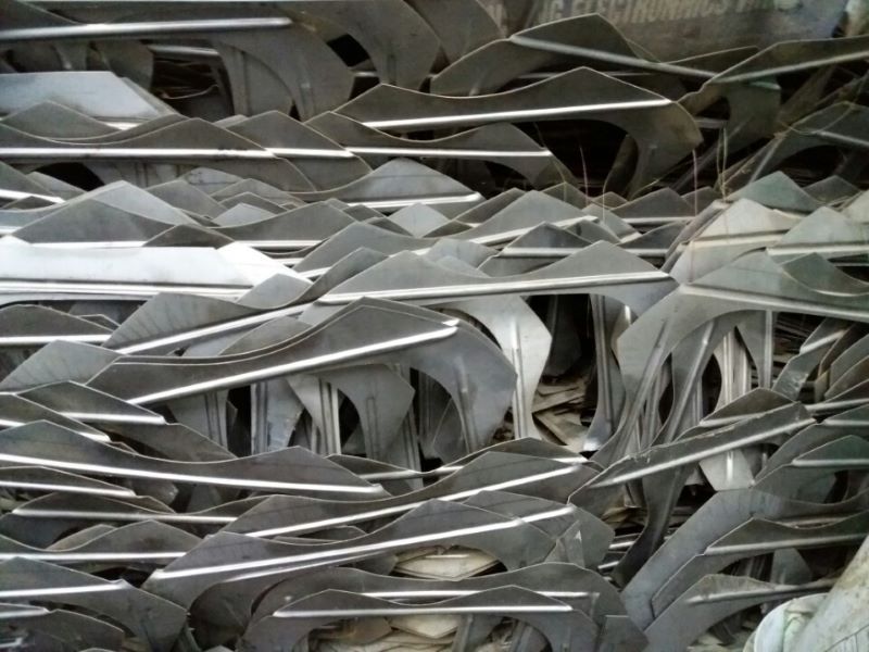 Giá inox phế liệu hiện nay